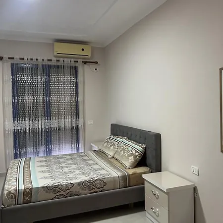 3 Bedrooms Penthouse *