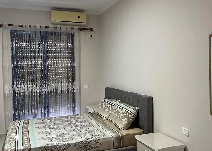3 Bedrooms Penthouse *